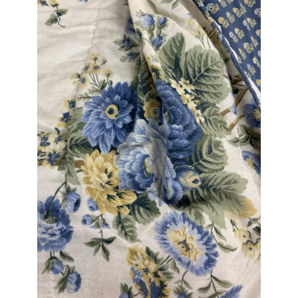 Waverly Valance Coventry Hill Chambray Blue Floral Swag Double Layer (1) Valance